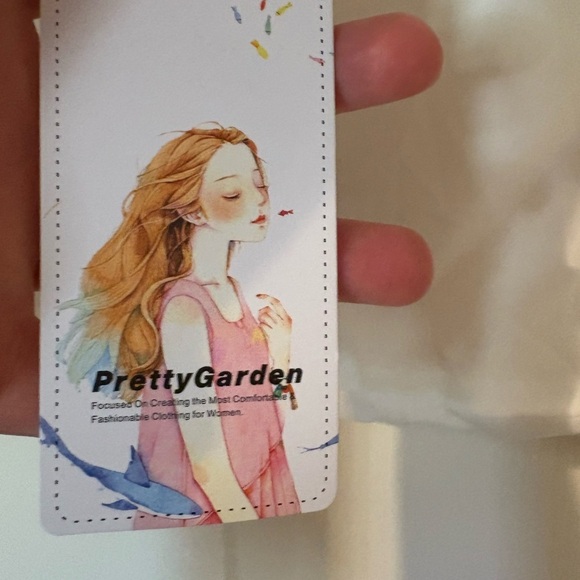 Pretty Green White Linen Crop Top – Size M – Black Wavy Straps – NWT - Picture 5 of 6